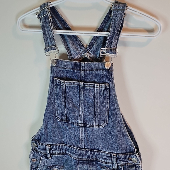 Bluenotes Medium Distressed Denim Overall Shorts - Picture 2 of 8
